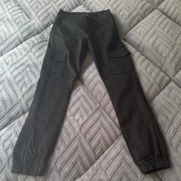 Women’s Black Cargo Pants - Picture 1 of 5
